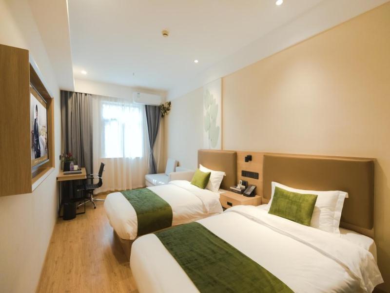 Greentree Inn Shanghai Huangxing Park Subway Station Express Hotel Xangai Exterior foto