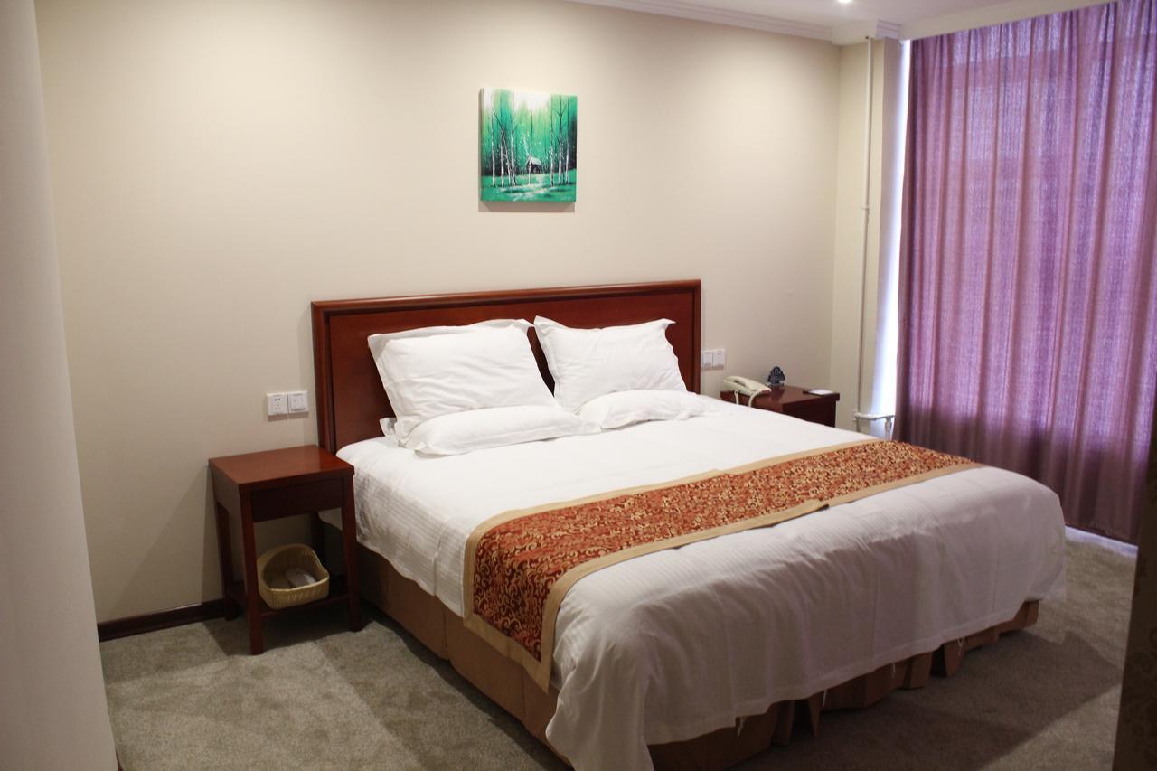 Greentree Inn Shanghai Huangxing Park Subway Station Express Hotel Xangai Exterior foto